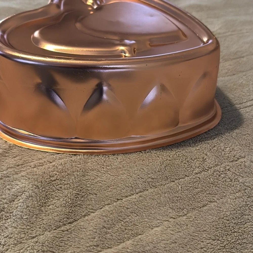 Two Hearts with Arrow Anniversary Metal Mold Bakeware